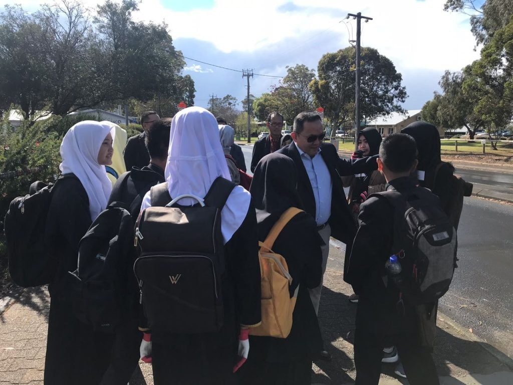 School Visit In Aus 3